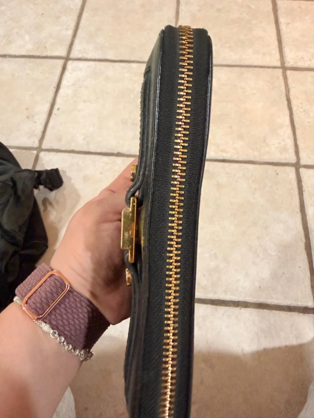 Tory Burch zip-around continental wallet